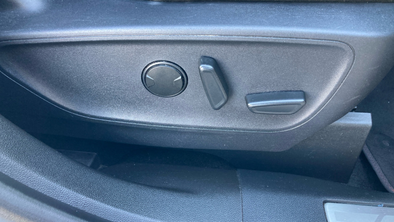 Ford Kuga 2.5 FHEV ST-Line X Edition 5dr CVT Hybrid Estate